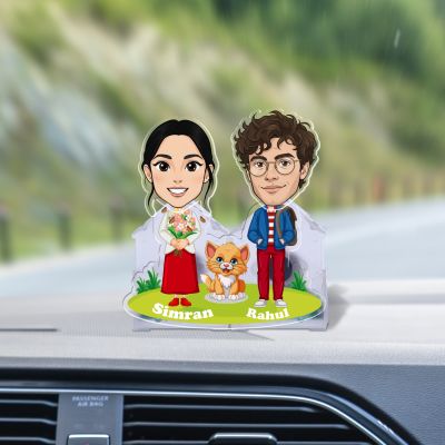 Personalized Couple Bobblehead Caricature Gift for Husband, Wife, Girlfriend, Boyfriend & Friends Solar Powered Moving Head Couple Gift for Birthday (Couple with Cute Pet)